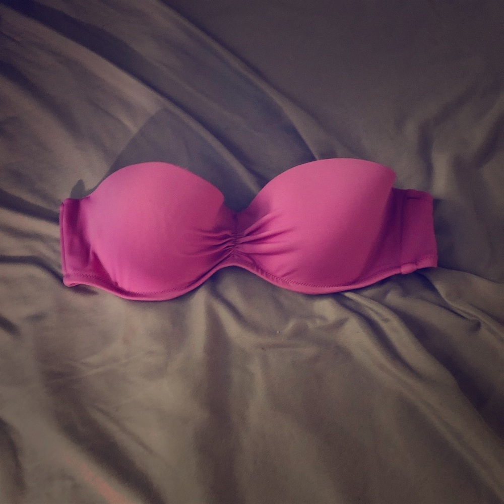 Victoria’s Secret bikini top